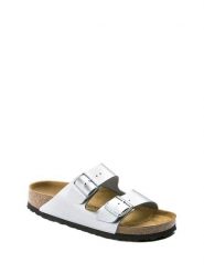 Birkenstock Klapki "Arizona" w kolorze srebrnym rozmiar: 38. Szare klapki Birkenstock, bez wzorów, klasyczne, z otwartym noskiem, bez obcasa, bez zapięcia. Za 306.01 zł.