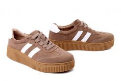 FILIPPO DP6776/25 BE WH beżowo biały, półbuty damskie. Brązowe półbuty wsuwane Filippo, bez wzorów, ze skóry, bez obcasa. Za 229.90 zł.