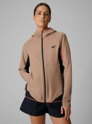 4F Kurtka softshell wiatroodporna damska - beżowa S. Brązowe kurtki przejściowe sportowe 4f, na lato, l, bez wzorów, z softshellu, bez kaptura, trekkingowe. Za 299.99 zł.