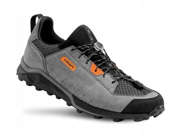 Buty trekkingowe Crispi Attiva. Zielone buty trekkingowe CRISPI, bez wzorów, z materiału, bez zapięcia, trekkingowe. Za 1,200.00 zł.
