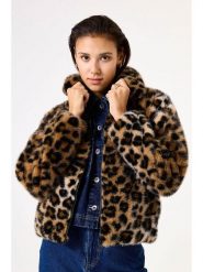 Garcia Kurtka przejściowa w kolorze beżowym rozmiar: L. Brązowe kurtki Garcia, l, bez wzorów, bez kaptura. Za 208.99 zł.