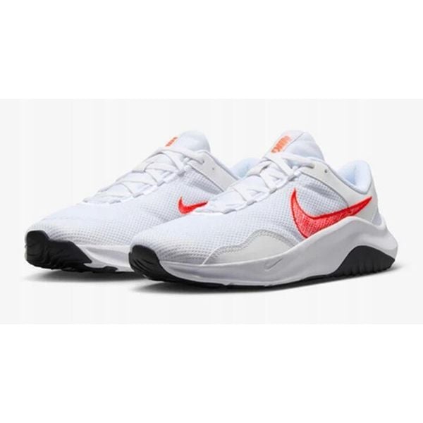 Buty Sportowe Damskie Nike W Legend Essential 3 NN. Białe buty do biegania Nike, bez wzorów, bez zapięcia, do biegania. Za 290.40 zł.