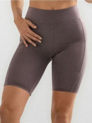 Szorty kolarki - kremowy. Białe szorty sportowe Sinsay, bez wzorów. Za 29.99 zł.