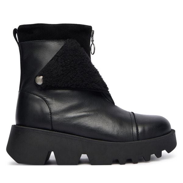 Botki Fly London. Czarne botki Fly London, bez wzorów, bez obcasa, na płaskiej podeszwie, bez zapięcia. Za 709.99 zł.