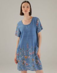 Bawełniana sukienka w kwiaty. Sukienki Unisono, bez wzorów, z bawełny, bez kołnierzyka, bez ramiączek, mini. Za 139.00 zł.