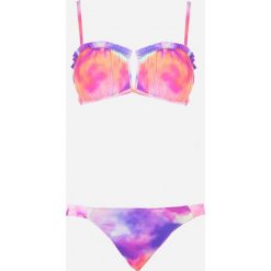 Różowe Bikini Myrolis. Czerwone bikini Born2be, z aplikacjami, klasyczne. W wyprzedaży za 83.99 zł.