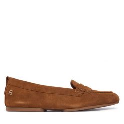 Mokasyny Tommy Hilfiger. Brązowe mokasyny Tommy Hilfiger, bez wzorów. Za 529.99 zł.
