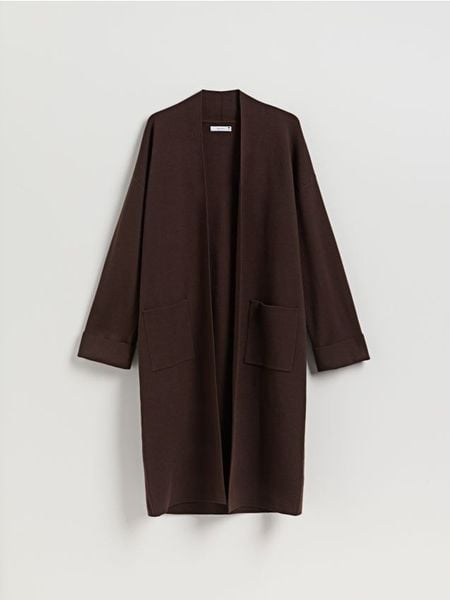 Kardigan z kieszeniami - brązowy. Brązowe swetry Reserved, l, bez wzorów, z dzianiny, bez ramiączek. Za 159.99 zł.