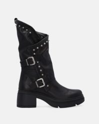 CZARNE BOTKI Z KLAMRAMI 3301B RAG NERO. Czarne botki Venezia, bez wzorów, ze skóry, bez obcasa, bez zapięcia. Za 599.00 zł.