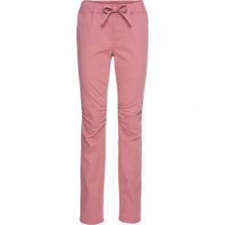 Spodnie chino bonprix dymny różowy. Chinosy marki Nike. Za 49.99 zł.