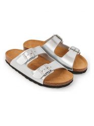 Mandel Klapki "Alberto" w kolorze kremowym rozmiar: 40. Brązowe klapki Mandel, bez wzorów, klasyczne, z otwartym noskiem, bez obcasa, bez zapięcia. Za 121.99 zł.