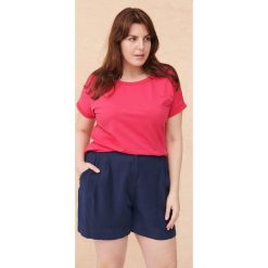 Bluzka Damska Addi Plus Size Malinowy. Różowe bluzki blue shadow, plus size, bez wzorów, z bawełny, klasyczne, bez kołnierzyka, plus size, bez ramiączek. Za 119.90 zł.
