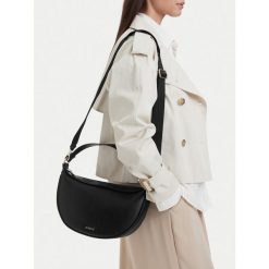 Torebka JENNY. Czarne torebki klasyczne Jenny, bez wzorów, klasyczne, bez dodatków. Za 129.99 zł.