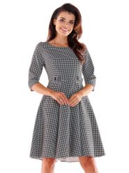 Awama Sukienka w kolorze czarno-białym rozmiar: M. Białe sukienki Awama, m, bez wzorów, bez kołnierzyka, bez ramiączek, mini, rozkloszowane. Za 135.49 zł.