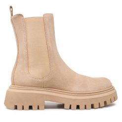 Sztyblety Badura. Brązowe botki Badura, bez wzorów, bez obcasa, na płaskiej podeszwie, bez zapięcia. Za 399.99 zł.