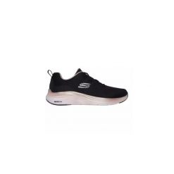 Tenisówki Skechers Model 150025s Kolor Czarny. Czarne trampki Skechers, bez wzorów, z materiału, sportowe, bez zapięcia, skechers sport. Za 299.99 zł.