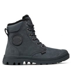 Trapery Palladium. Szare traperki Palladium, bez wzorów, sportowe, bez obcasa, bez zapięcia. Za 839.99 zł.