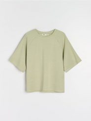 Bluza z domieszką wiskozy - zielony. Zielone bluzy Sinsay, l, bez wzorów, z dzianiny, bez kaptura, do biegania. Za 39.99 zł.