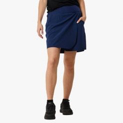 Spódnica turystyczna damska Swedemount Trondheim Trekking szybkoschnąca. Niebieskie spódnice SWEDEMOUNT, uniwersalny, bez wzorów. Za 199.99 zł.