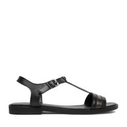 Sandały Lasocki. Czarne sandały Lasocki, bez wzorów, bez obcasa, na płaskiej podeszwie, bez zapięcia. Za 149.99 zł.