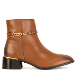 Botki Sergio Bardi. Brązowe botki Sergio Bardi, bez wzorów, bez obcasa, na słupku, bez zapięcia. Za 295.99 zł.