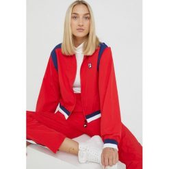 Fila kurtka damska kolor czerwony przejściowa oversize. Czerwone kurtki Fila, l, bez wzorów, bez kaptura. W wyprzedaży za 274.99 zł.