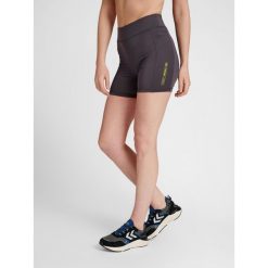 Damskie wysokie spodenki treningowe Hummel GG 12. Szare szorty sportowe Hummel, bez wzorów, z materiału, z podwyższonym stanem, na fitness i siłownię. Za 203.50 zł.