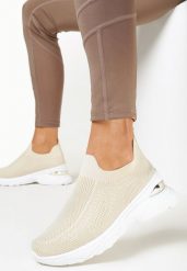 Beżowe Buty Sportowe na Grubej Podeszwie z Elastyczną Cholewką Jordanne. Brązowe buty sportowe lifestyle Born2be, na wiosnę, bez wzorów, bez zapięcia. Za 109.99 zł.