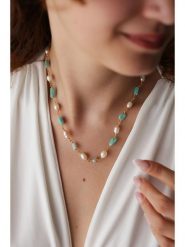 Pierres delicates Pozłacany naszyjnik z amazonitami - dł. 43 cm rozmiar: onesize. Niebieskie naszyjniki Pierres delicates, z materiału, z perłą, pozłacane. Za 43.99 zł.