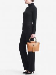 Lia Biassoni Skórzana torebka "Garlate" w kolorze jasnobrązowym - 28 x 21 x 10 cm rozmiar: onesize. Brązowe torebki klasyczne Lia Biassoni, bez wzorów, z materiału, przez ramię, bez dodatków. Za 304.99 zł.