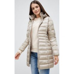 Save The Duck kurtka damska kolor beżowy zimowa. Brązowe kurtki Save the duck, na zimę, l, bez wzorów, z materiału, bez kaptura. Za 1,149.90 zł.