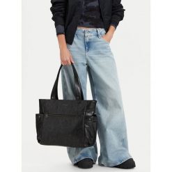 Torebka G-Star. Czarne shopper bag G-Star, bez wzorów, retro, bez dodatków. Za 279.99 zł.