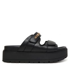 Klapki Guess. Czarne klapki Guess, z aplikacjami, bez obcasa, bez zapięcia. Za 479.99 zł.