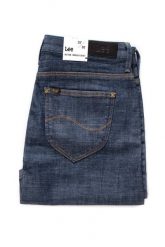 SPÓDNICA JEANSOWA LEE BUTTON THROUGH SKIRT L38HYHIB. Niebieskie spódnice Lee, l, bez wzorów, z jeansu, trapezowe. W wyprzedaży za 49.99 zł.