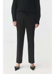 TATUUM Spodnie "Siko" w kolorze czarnym rozmiar: 42. Czarne spodnie materiałowe Tatuum, bez wzorów, z materiału. Za 192.33 zł.