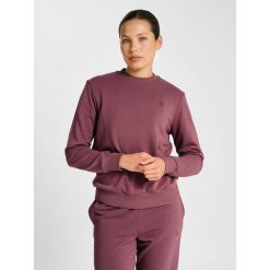 Bluza damska Hummel Pulse. Czerwone bluzy bez kaptura Hummel, bez wzorów, bez kaptura, do piłki nożnej. Za 236.00 zł.