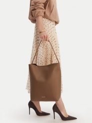 GINO ROSSI Torebka C-LDA8552 Brązowy. Brązowe torebki klasyczne Gino Rossi, bez wzorów, z materiału, bez dodatków. Za 229.99 zł.