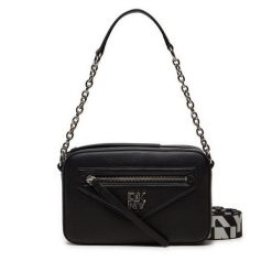 Torebka DKNY. Czarne torebki klasyczne DKNY, bez wzorów, klasyczne, bez dodatków. Za 619.99 zł.