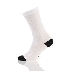 Skarpety Kolarskie Rowerowe Unisex Nessi Sportswear. Białe skarpetki NESSI SPORTSWEAR, bez wzorów. Za 79.00 zł.