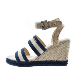 Granatowe espadryle, sandały damskie Big Star Ll274885. Niebieskie sandały BIG STAR, bez wzorów, z tkaniny, retro, bez obcasa, na koturnie, bez zapięcia. Za 139.80 zł.