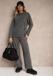 Ciemnoszary Komplet z Wełną i Bawełną Spodnie o Szerokim Kroju Sweter z Guzikami i Rozcięciem Sialwen. Szare swetry Renee, l, bez wzorów, z bawełny, biznesowe, bez ramiączek. Za 149.99 zł.