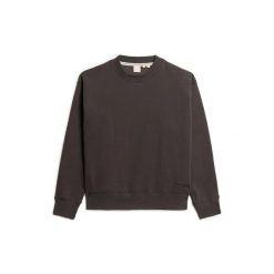 Damski luzny sweter Superdry Essential. Czarne swetry Superdry, bez wzorów, bez ramiączek. Za 332.10 zł.