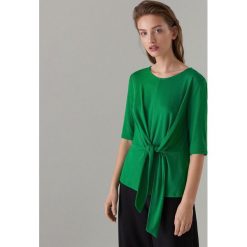 Bluzka z wiązaniem - Zielony. Bluzki marki Mohito. Za 69.99 zł.