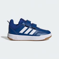 Buty Tensaur Sport 3.0 CF K. Białe buty sportowe lifestyle adidas, bez wzorów, z gumy, bez zapięcia, na jogę i pilates. Za 169.00 zł.