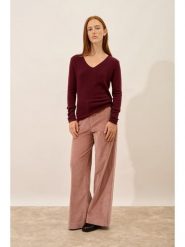 Just Cashmere Kaszmirowy sweter "Joan" w kolorze bordowym rozmiar: M. Czerwone swetry Just Cashmere, m, bez wzorów, z kaszmiru, bez ramiączek. Za 326.99 zł.