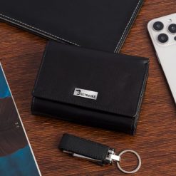 Portfel skórzany damski RFiD skóra na karty klasyk czarny Beltimore A01. Czarne portfele bez wzorów, ze skóry. Za 69.90 zł.