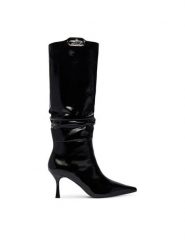 KARL LAGERFELD Kozaki Klarice KL32390 Czarny. Czarne kozaki KARL LAGERFELD, bez wzorów, ze skóry, bez obcasa, na szpilce, bez zapięcia. Za 1,449.00 zł.