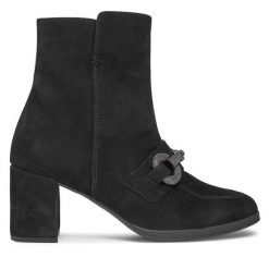 Botki Gabor. Czarne botki Gabor, bez wzorów, bez obcasa, na słupku, bez zapięcia. Za 399.99 zł.