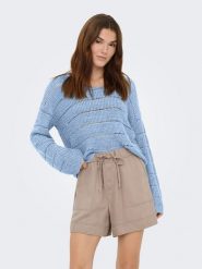 ONLY Sweter w kolorze błękitnym rozmiar: XS. Niebieskie swetry ONLY, xs, bez wzorów, bez ramiączek. Za 82.99 zł.