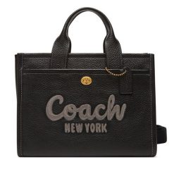 Torebka Coach. Czarne torebki klasyczne Coach, bez wzorów, klasyczne, bez dodatków. Za 1,819.00 zł.